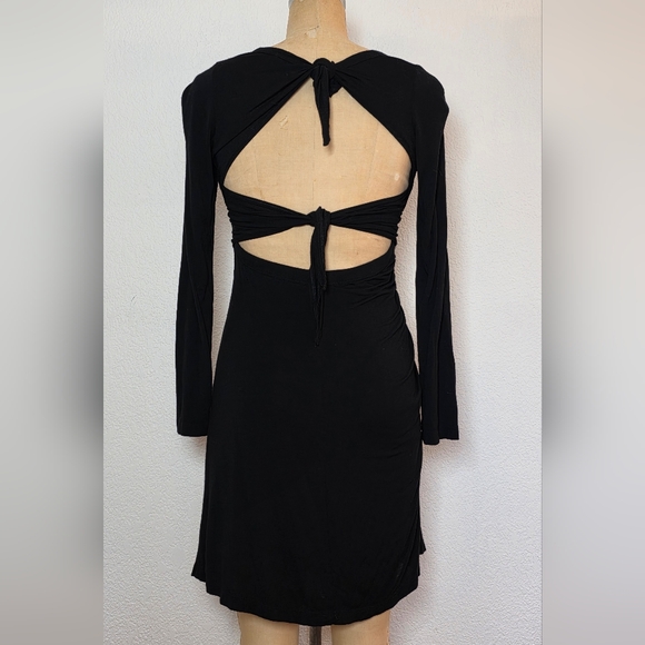 A.L.C. Black Soft Jersey Freya Fitted Cut Out Long Sleeve Dress - Picture 8 of 10